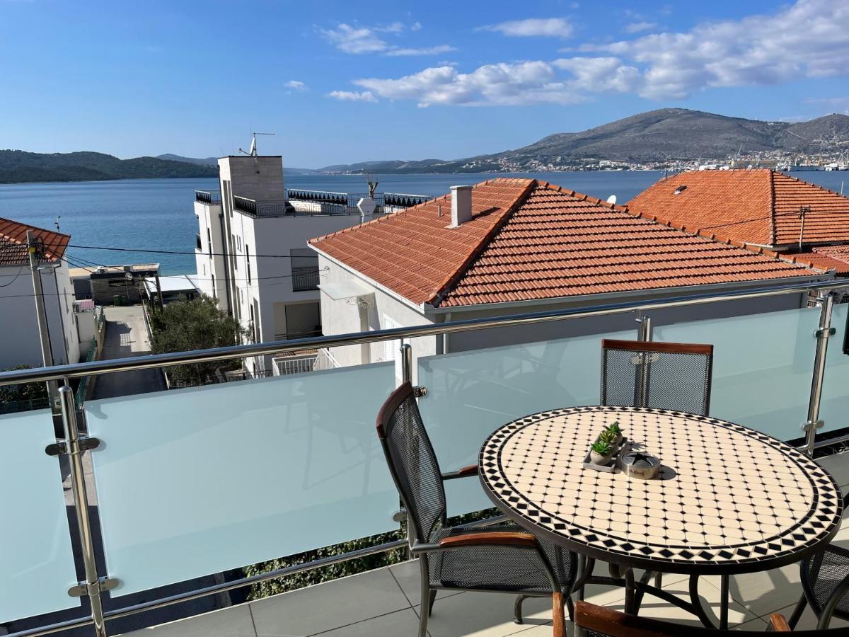 טרוגיר Apartments Cavar מראה חיצוני תמונה