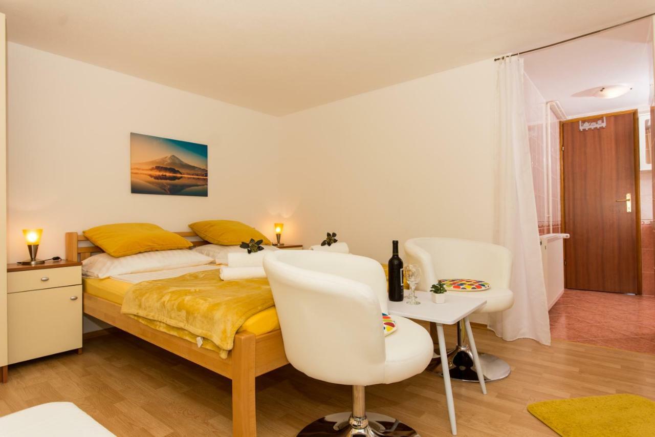 טרוגיר Apartments Cavar מראה חיצוני תמונה