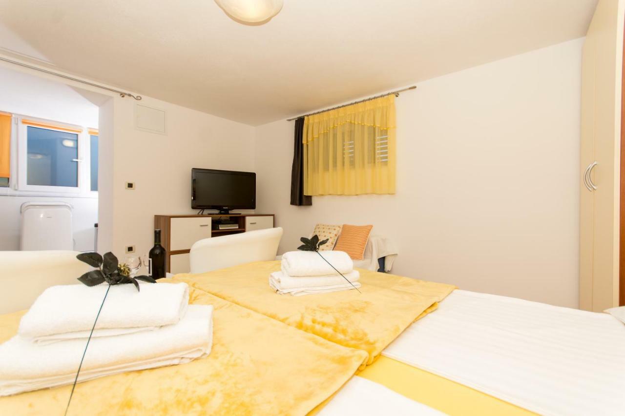 טרוגיר Apartments Cavar מראה חיצוני תמונה