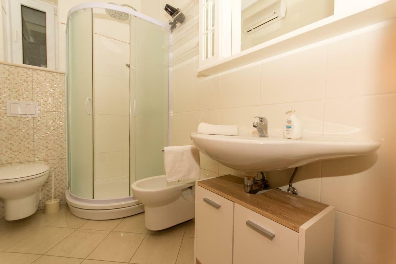 טרוגיר Apartments Cavar מראה חיצוני תמונה