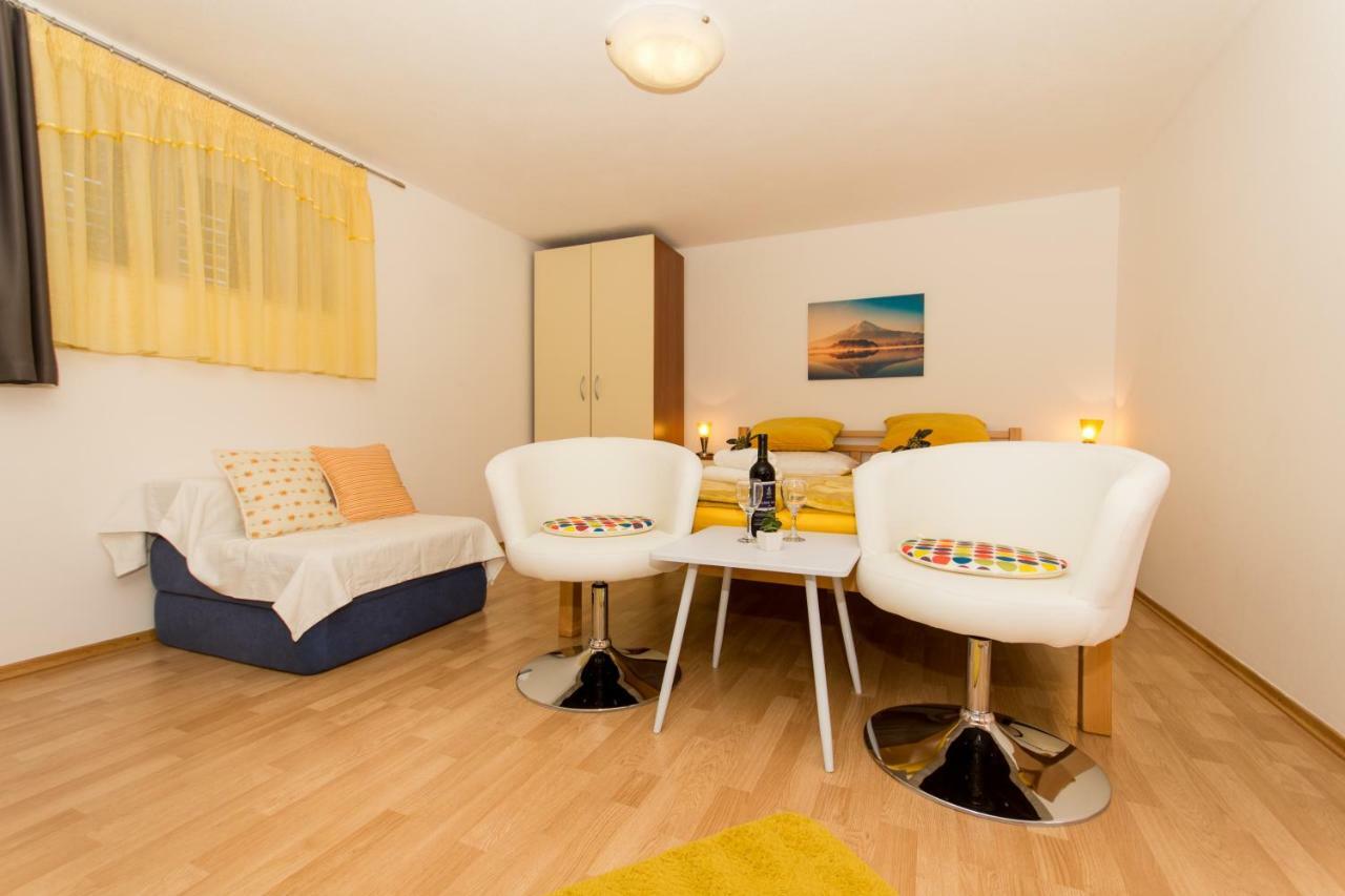 טרוגיר Apartments Cavar מראה חיצוני תמונה