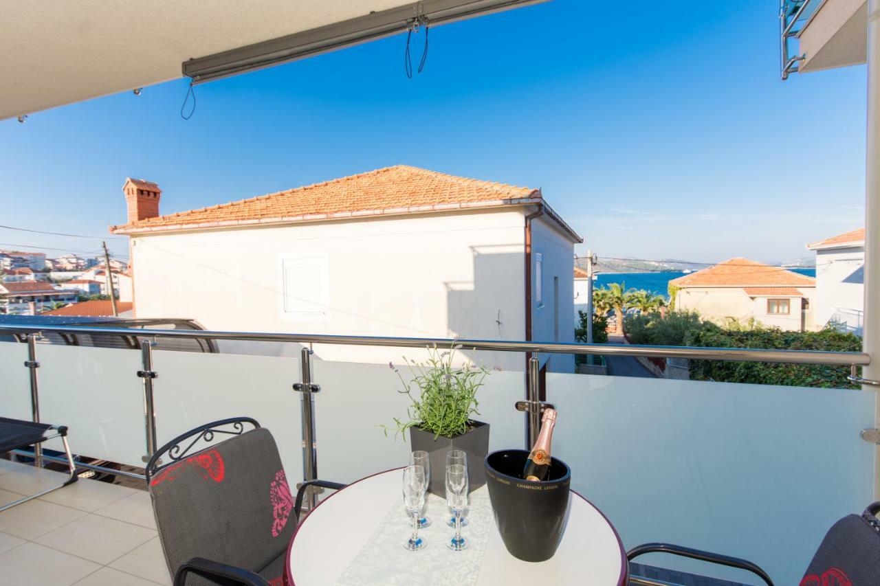 טרוגיר Apartments Cavar מראה חיצוני תמונה