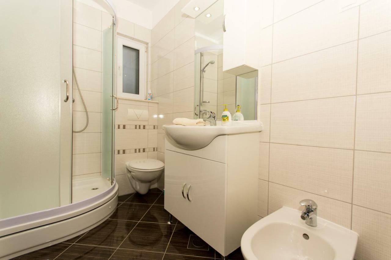 טרוגיר Apartments Cavar מראה חיצוני תמונה