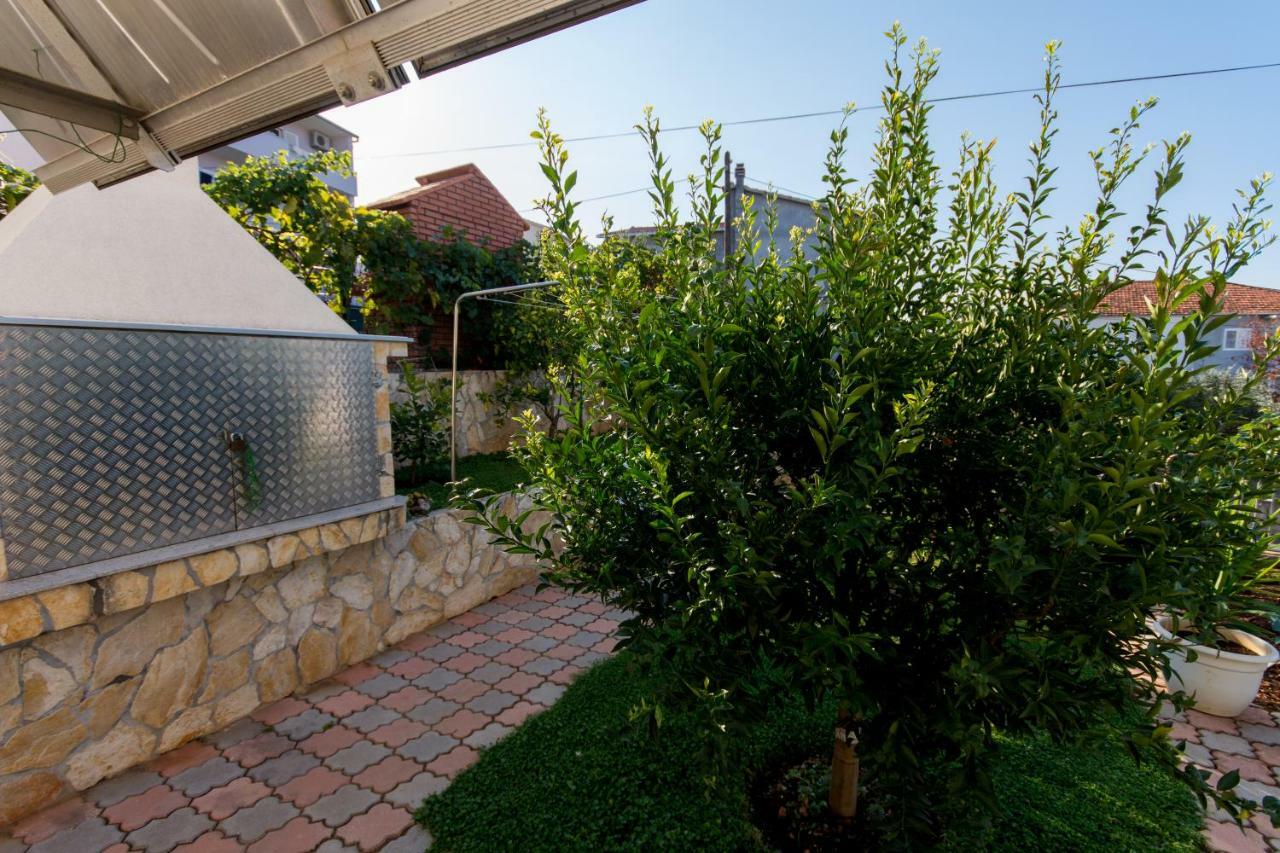 טרוגיר Apartments Cavar מראה חיצוני תמונה